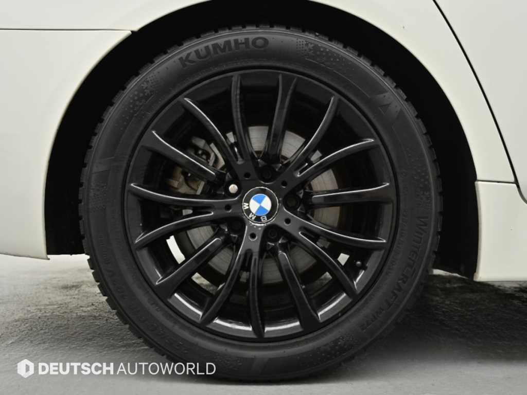 BMW 5-Series — photo 05