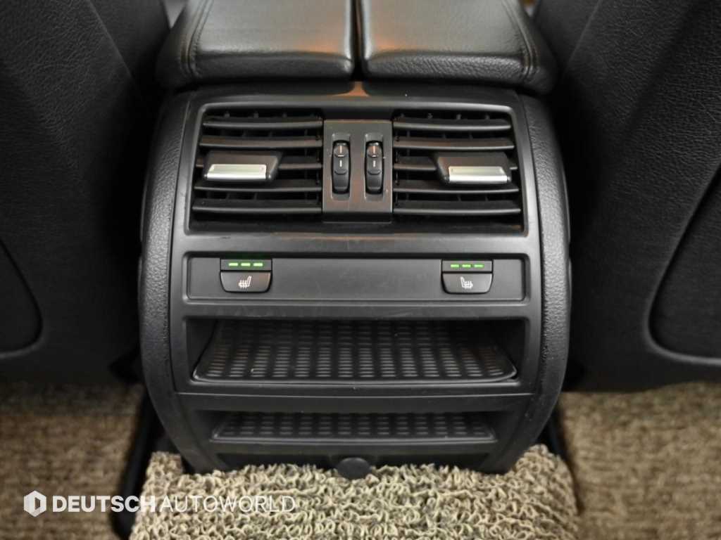 BMW 5-Series — photo 16
