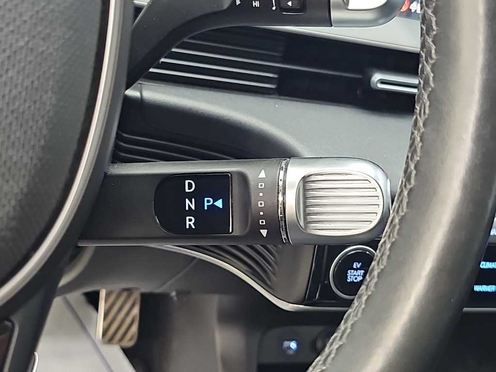 Hyundai Ioniq5 — photo 08