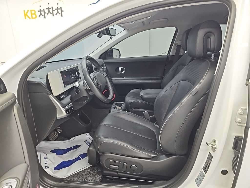Hyundai Ioniq5 — photo 11