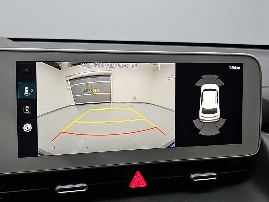 Hyundai Ioniq5 — photo 16
