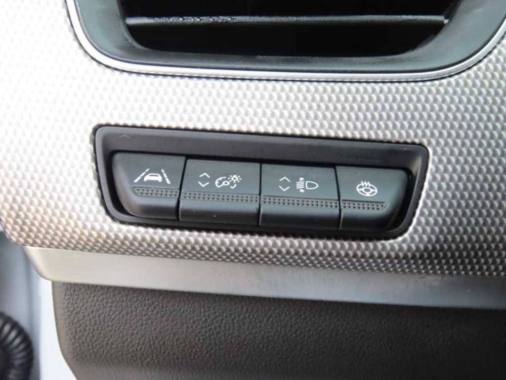 RENAULT Arkana — photo 12