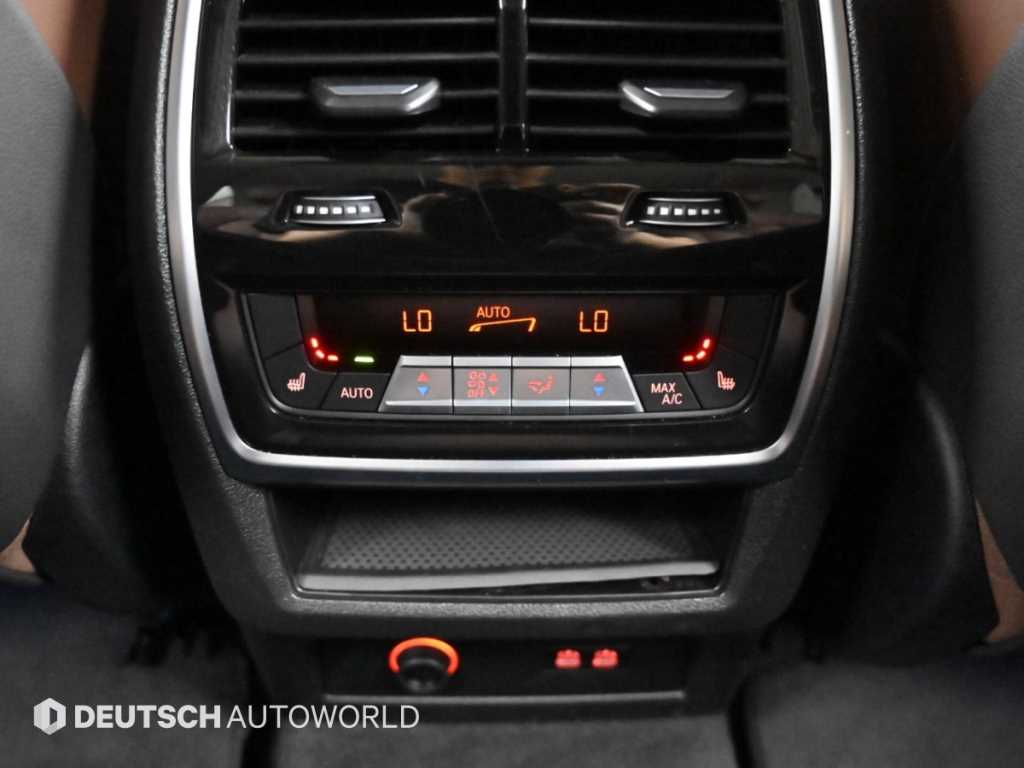 BMW X5 — photo 16