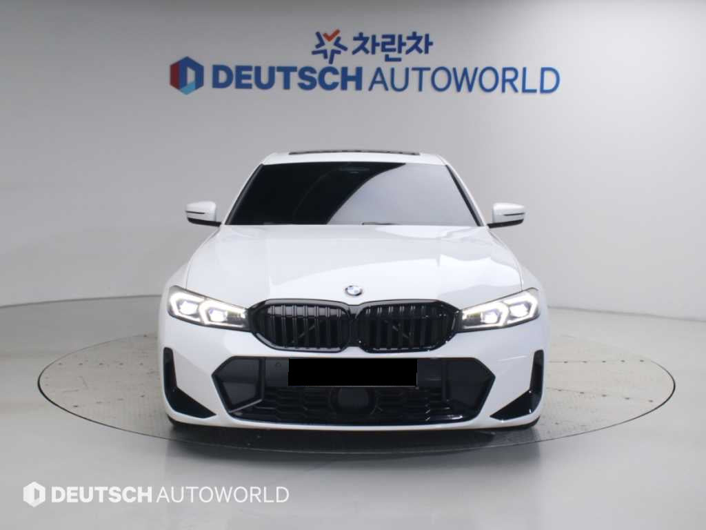 BMW 3-Series — photo 03