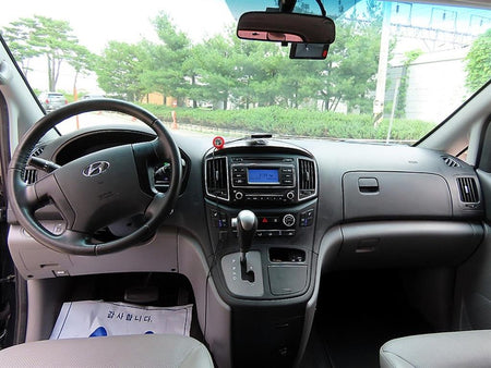 Hyundai Starex — photo 08