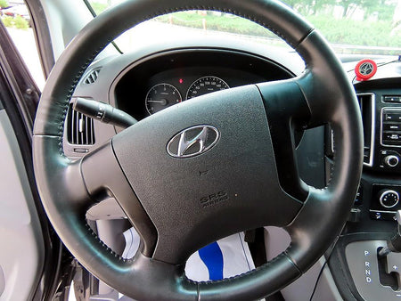 Hyundai Starex — photo 09