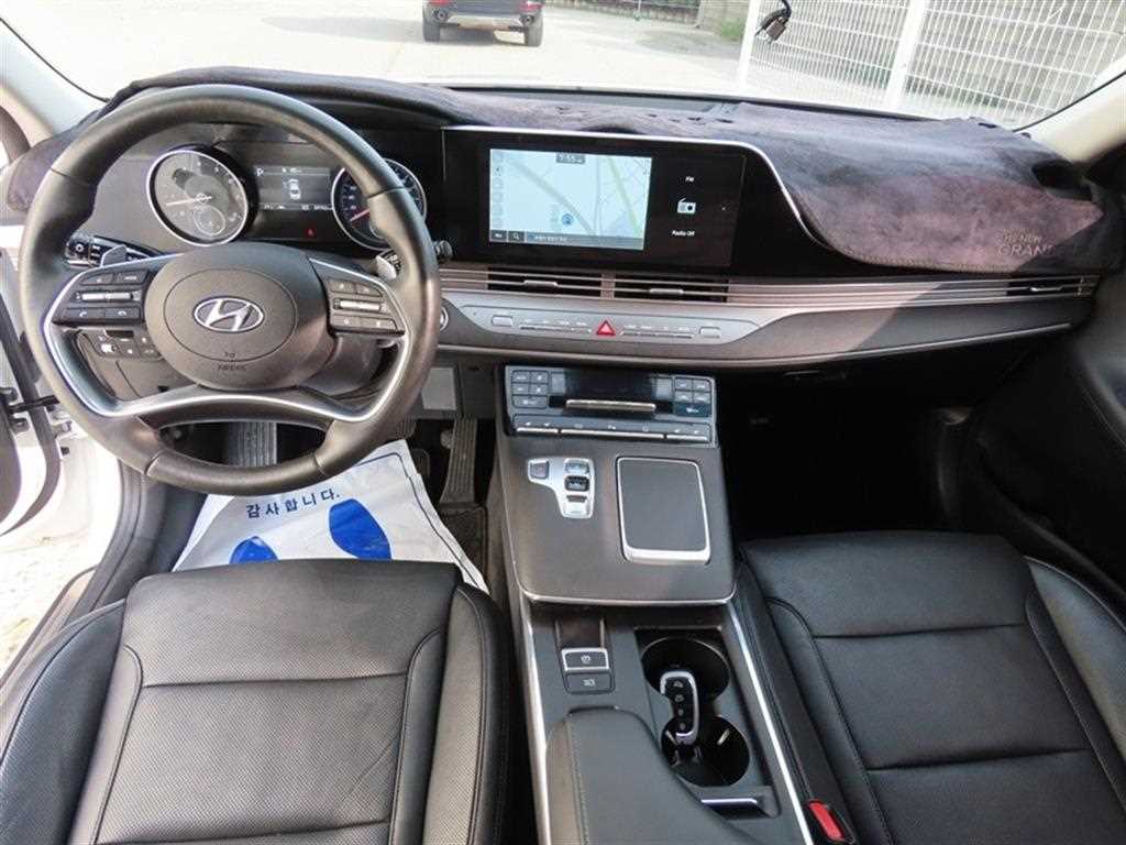 Hyundai Grandeur — photo 10