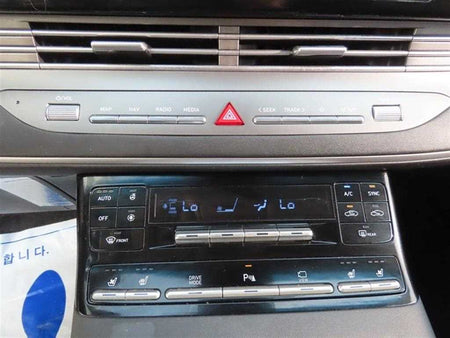 Hyundai Grandeur — photo 16
