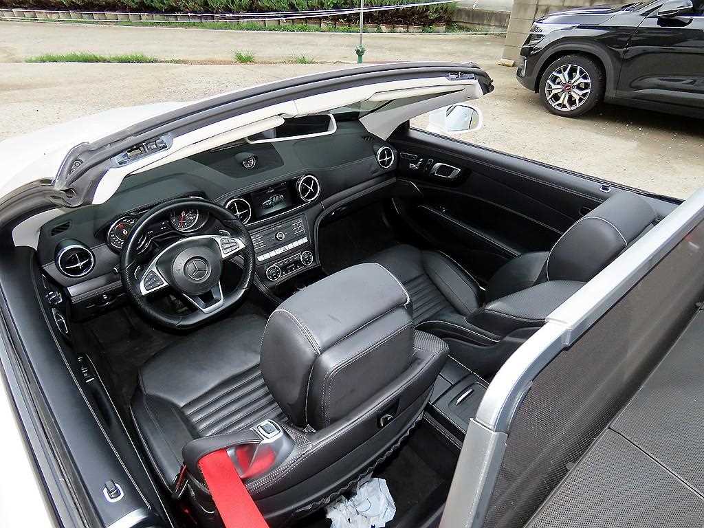 Mercedes-Benz SL-Class — photo 09