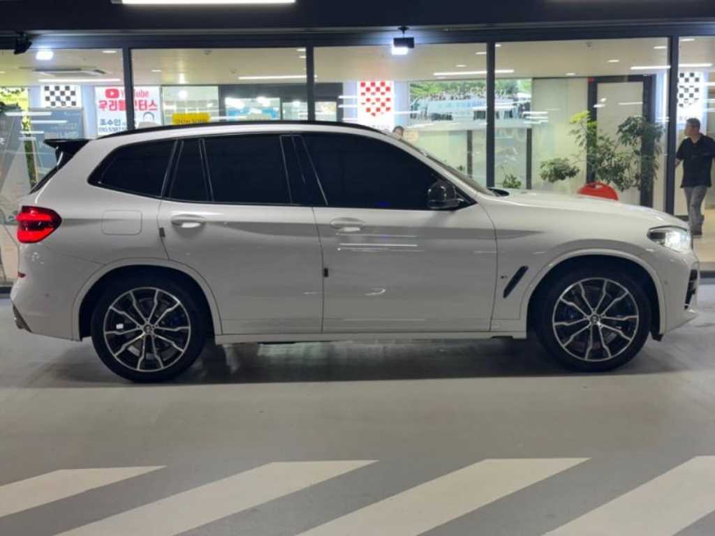 BMW X3 — photo 03