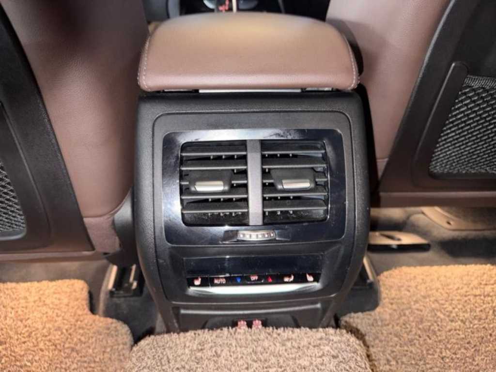 BMW X3 — photo 16