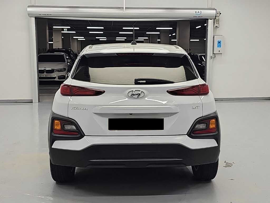 Hyundai Kona — photo 03
