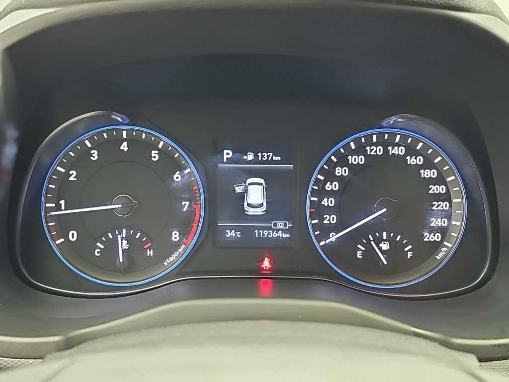 Hyundai Kona — photo 06