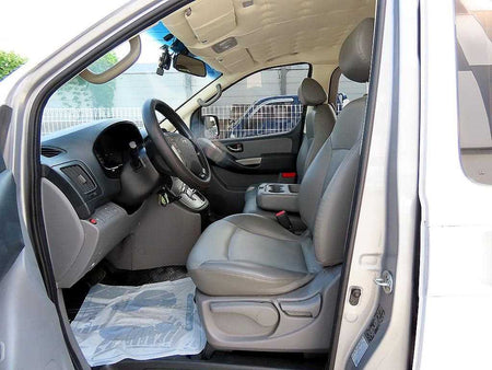 Hyundai Starex — photo 05