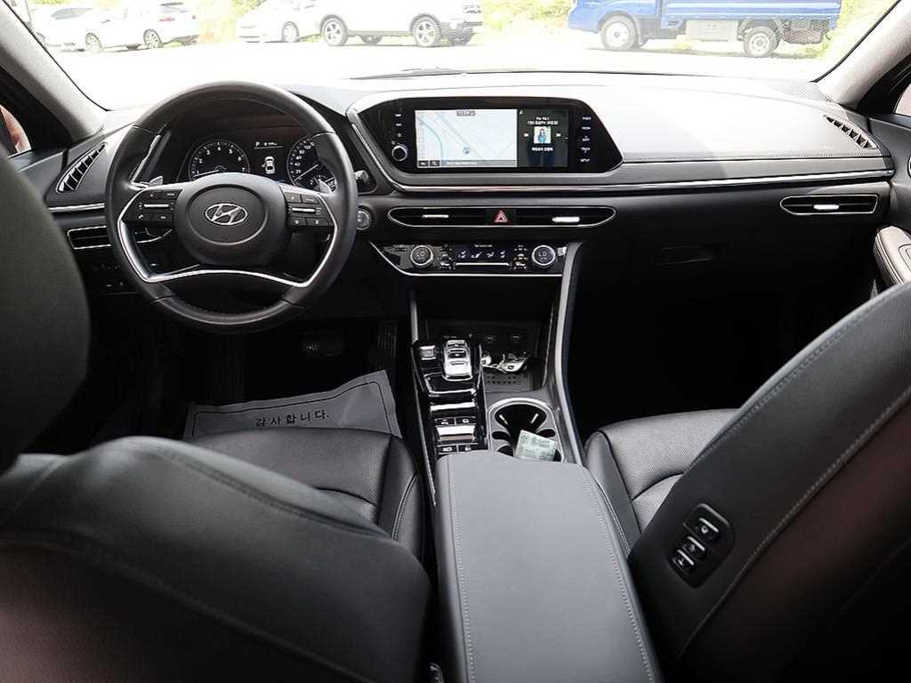 Hyundai Sonata — photo 05