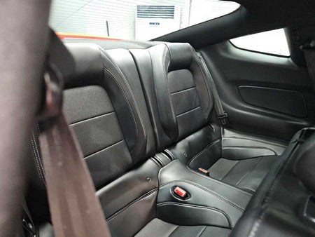 Ford Mustang — photo 12