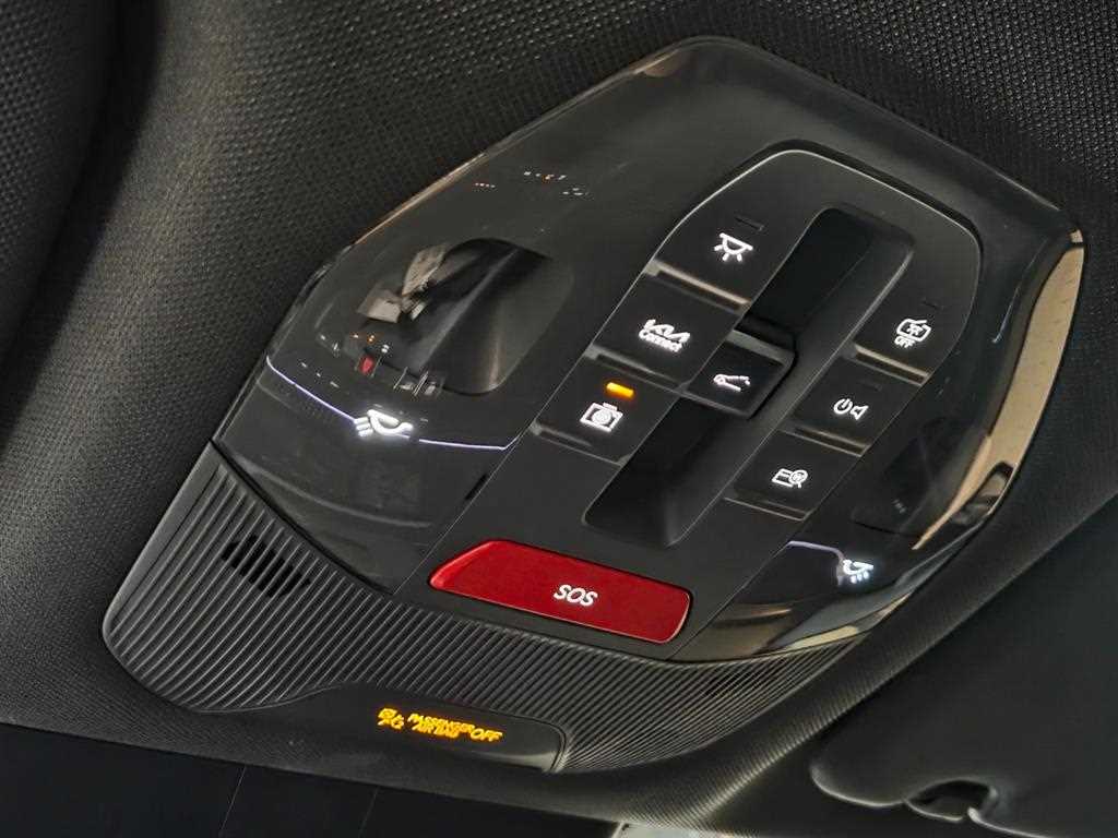 Kia Tasman — photo 18