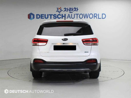 Kia Sorento — photo 04