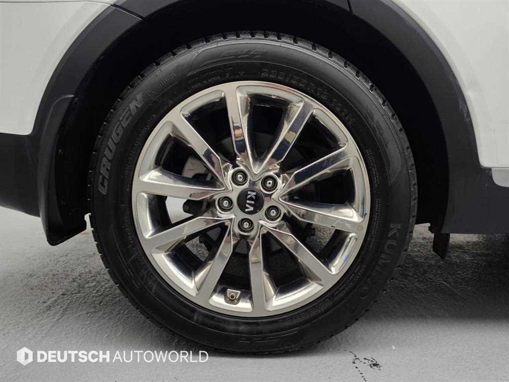 Kia Sorento — photo 05