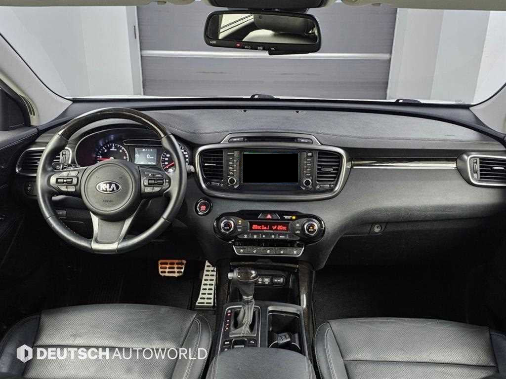 Kia Sorento — photo 07