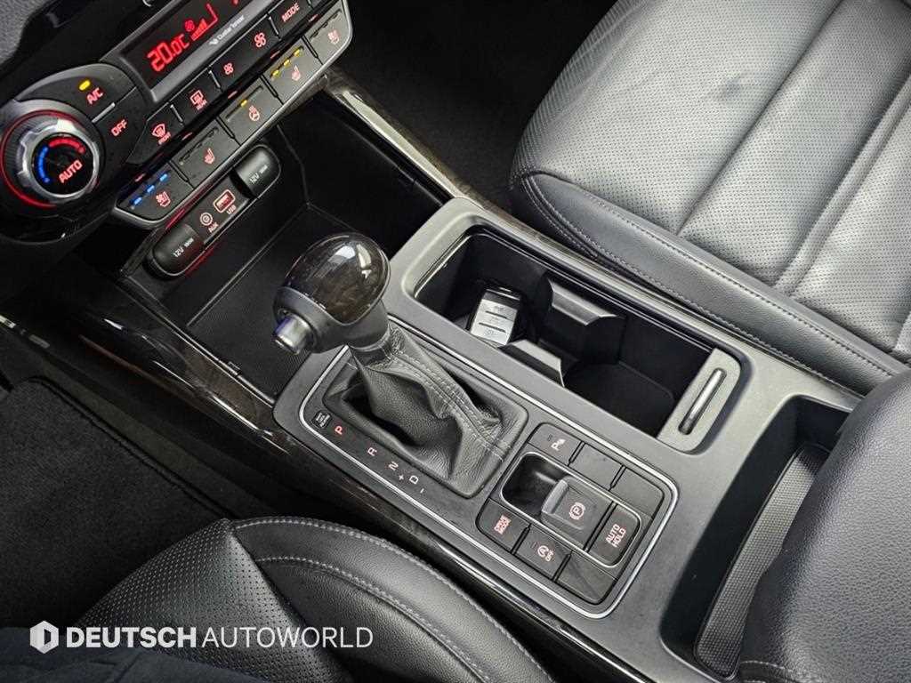 Kia Sorento — photo 09