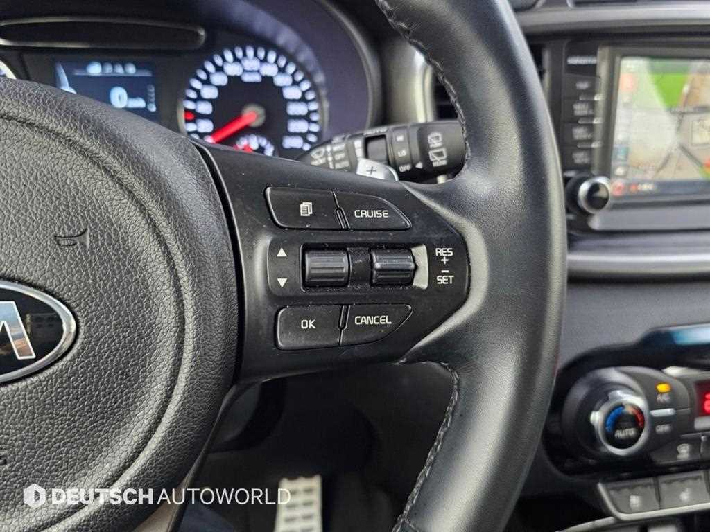 Kia Sorento — photo 17