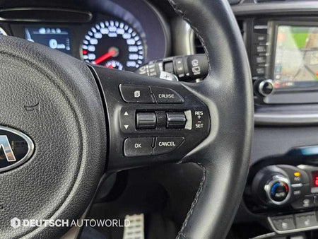 Kia Sorento — photo 17