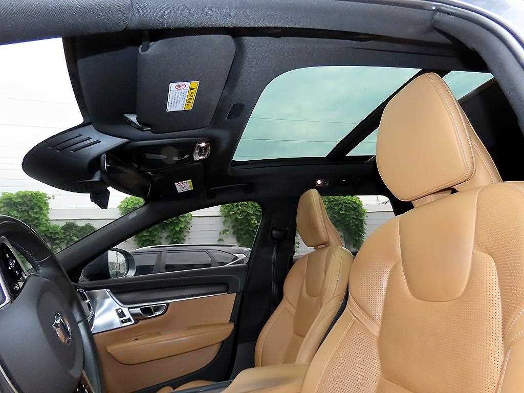 Volvo V90 — photo 16