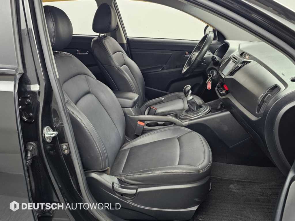Kia Sportage — photo 10