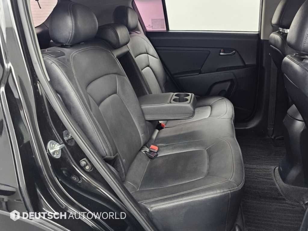Kia Sportage — photo 12