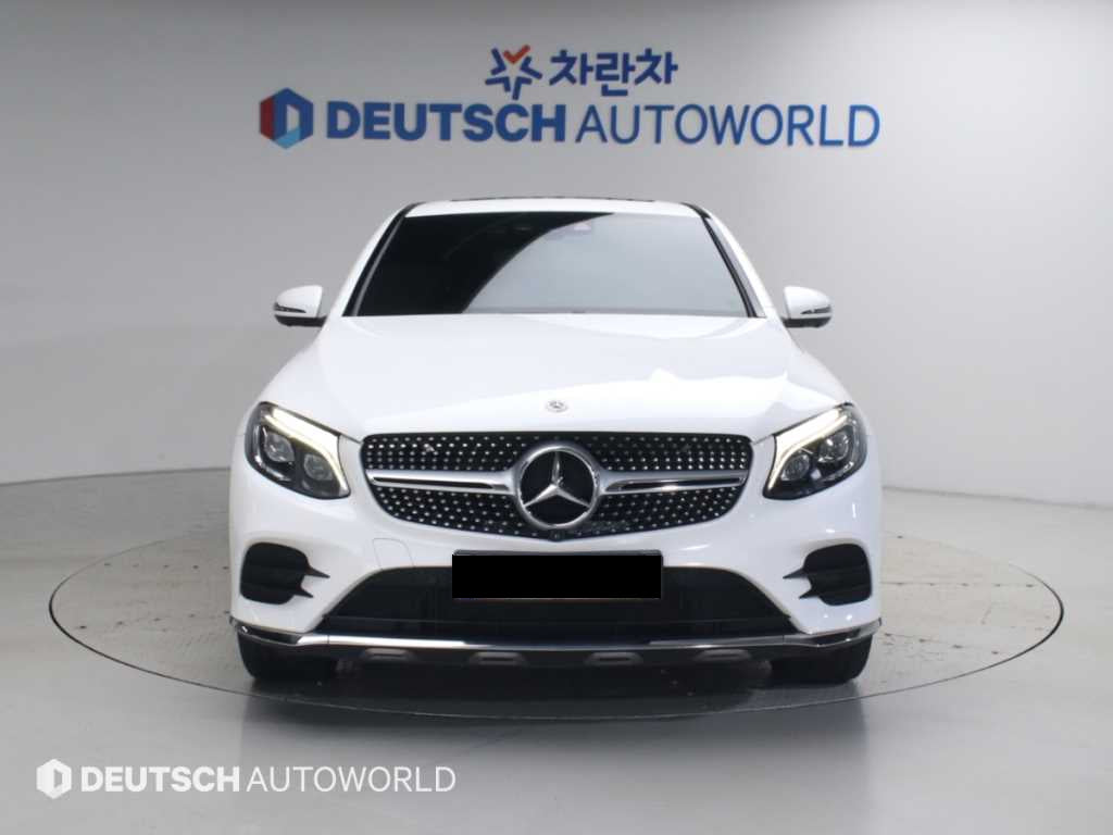 Mercedes-Benz GLC-Class — photo 01
