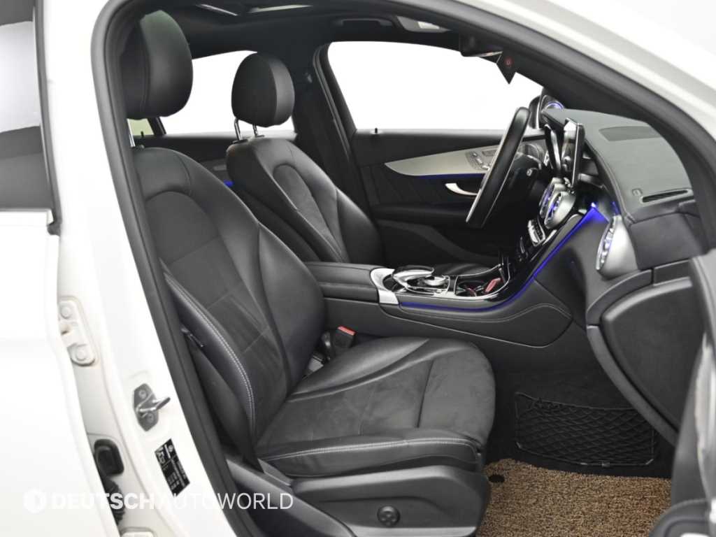 Mercedes-Benz GLC-Class — photo 10