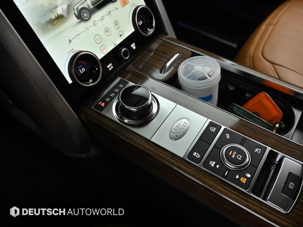 Land Rover Range Rover — photo 09
