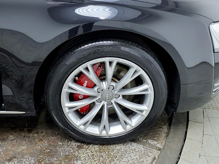 Audi A8 — photo 07