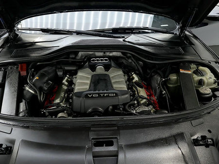 Audi A8 — photo 08