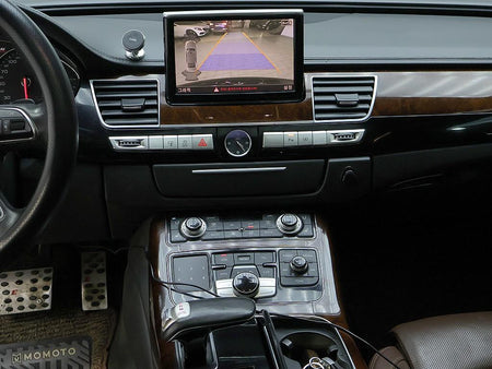 Audi A8 — photo 09