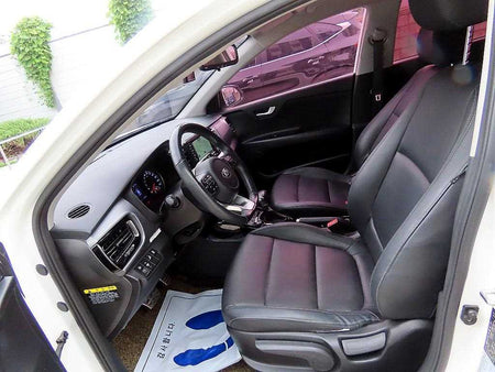 Kia Stonic — photo 05