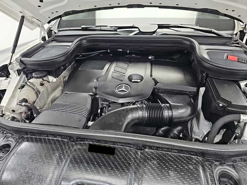 Mercedes-Benz GLE-Class — photo 05
