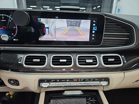 Mercedes-Benz GLE-Class — photo 10