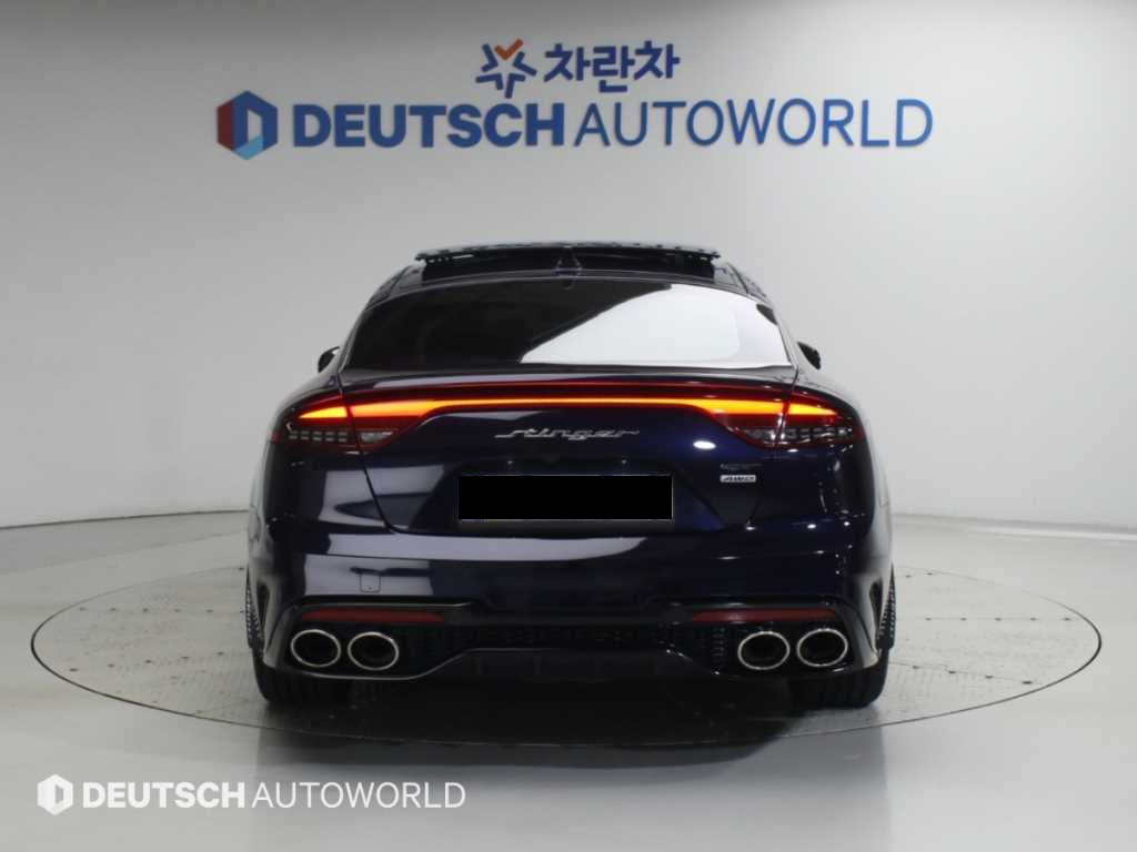Kia Stinger — photo 04