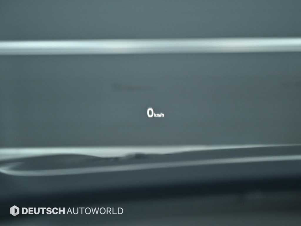 Kia Stinger — photo 16