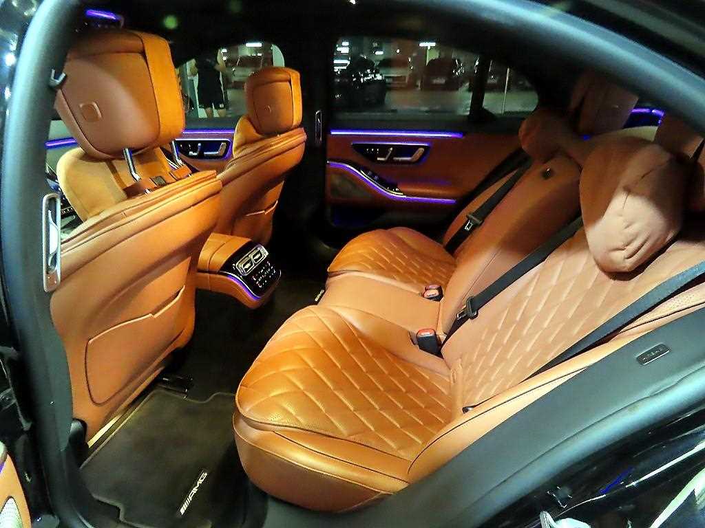 Mercedes-Benz S-Class — photo 07