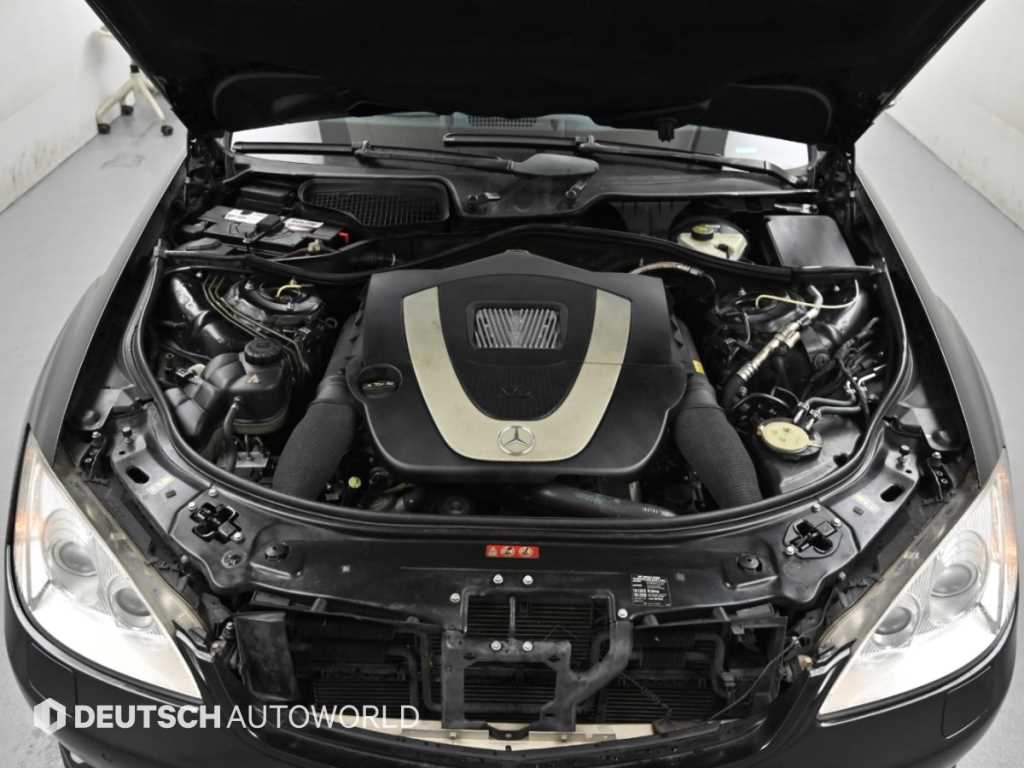 Mercedes-Benz S-Class — photo 07