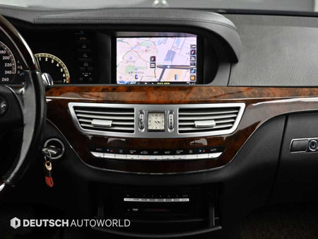 Mercedes-Benz S-Class — photo 15
