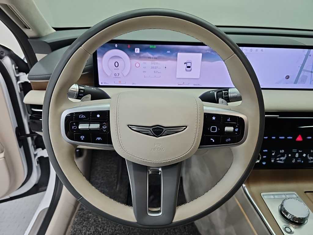 Genesis G80 — photo 09