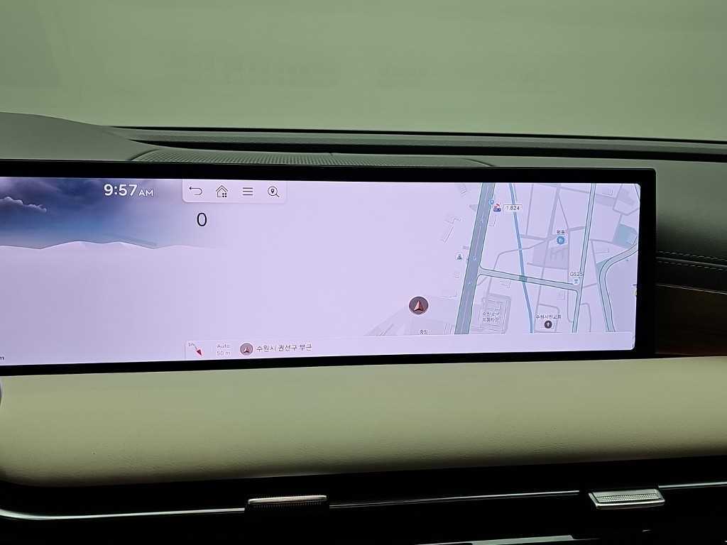 Genesis G80 — photo 16