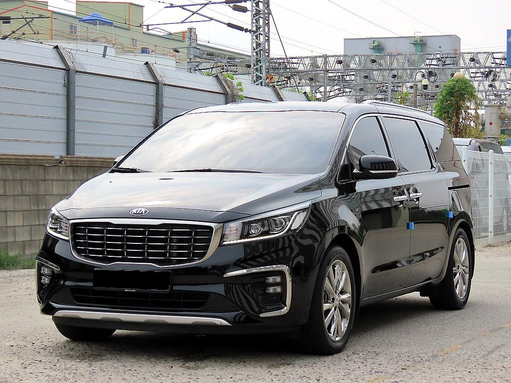 Kia Carnival — photo 02