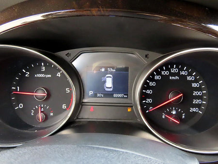 Kia Carnival — photo 10