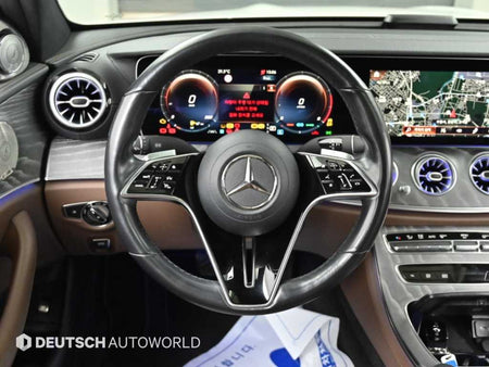 Mercedes-Benz E-Class — photo 13