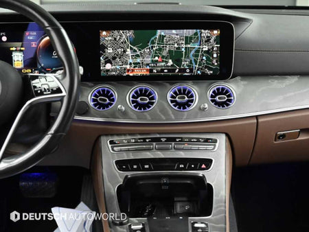 Mercedes-Benz E-Class — photo 14